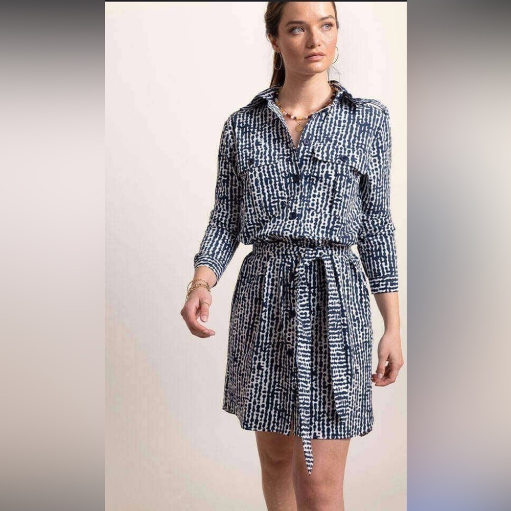 Dads Sport Technical Button Down Dress Navy and White XS